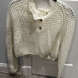 Aeropostale Women's Off-White Knit Sweater